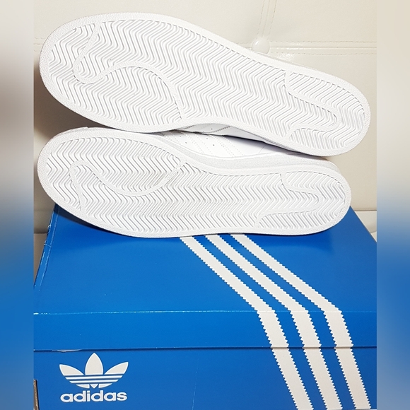 ADIDAS SUPERSTAR TRIPLE WHITE MEN'S US SIZE 12.5 BRAND NEW IN BOX - Picture 8 of 15
